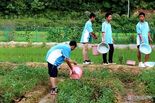 帕金斯：湖人在西部不能这么死气沉沉 他们真的该做出改变了